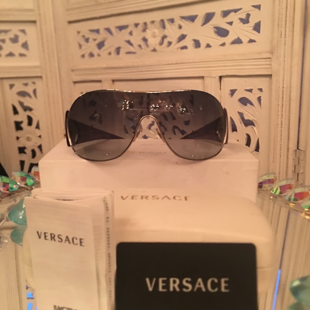 Purple/Gray Versa oversized Sunglasses